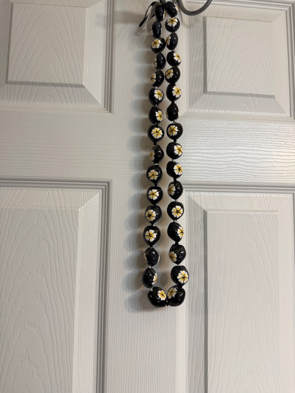 hawaiian kukui nut lei With Gold Flowers For graduation/luau/wedding/party